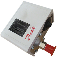 PRESSOSTATO MAX 25.5<>28.5 BAR 1/4SAE KP5- RESET MANUALE
